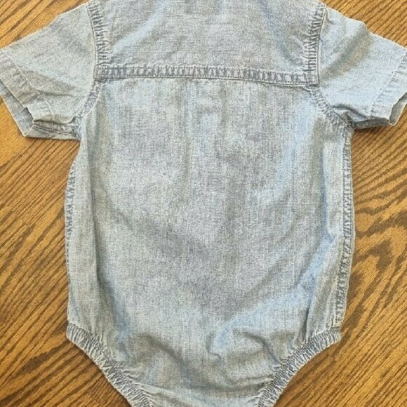 OshKosh B'gosh Faded Demin Romper 9-12m - Picture 4 of 4
